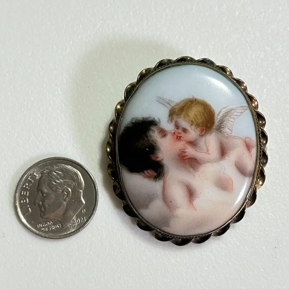 VTG Porcelain Brooch Cupid Kiss Portrait Art Gold Tone Bezel Frame Pin Ceramic
